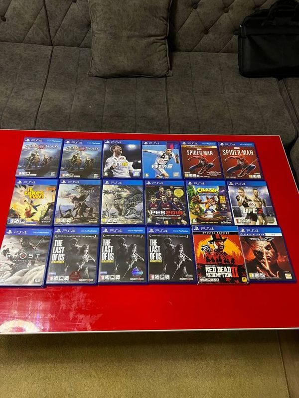 ps4 disk spider man fifa read dead tekken ufc pes