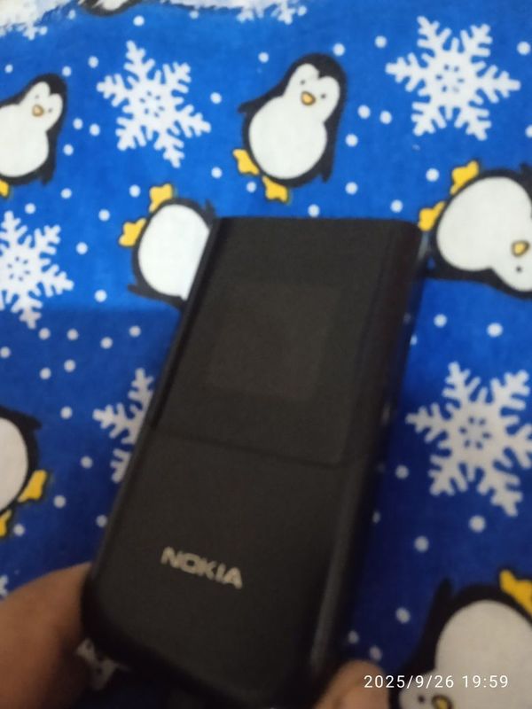 Nokia 2720 ishlashi yaxshi