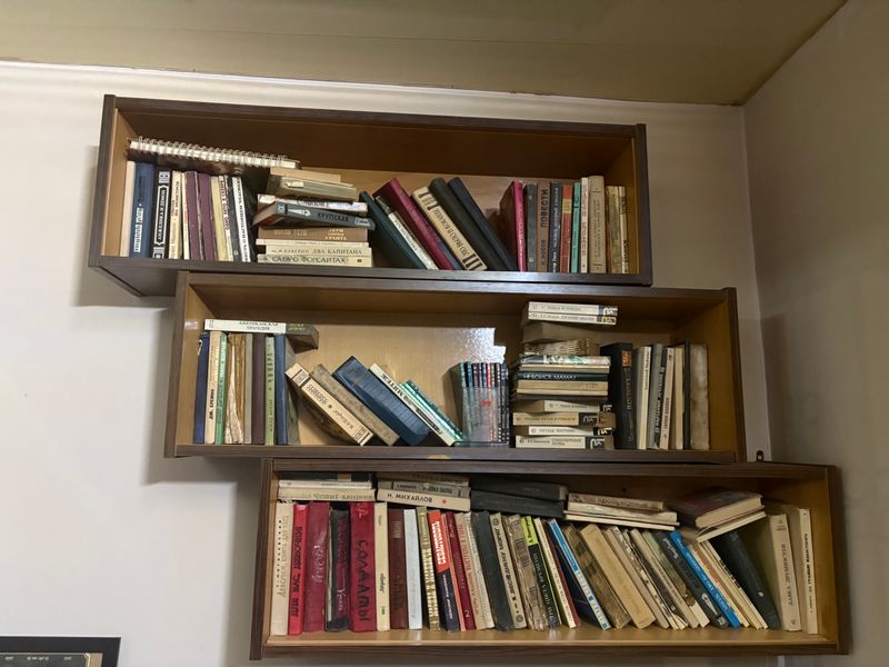 Книжные полки Книжные полки