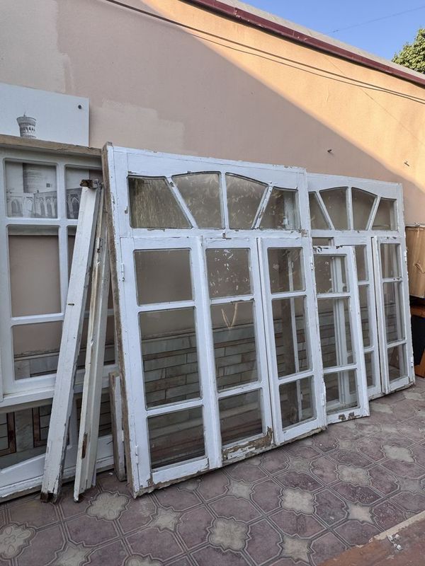 3 та эшик 3 та дераза ойналари билан комплект 3 та эшик 3 та дераза ойналари билан комплект