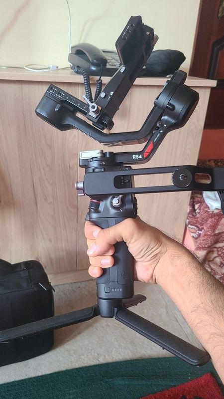 DJI Ronin RS4 Combo — Стабилизатор нового поколения для профи!
