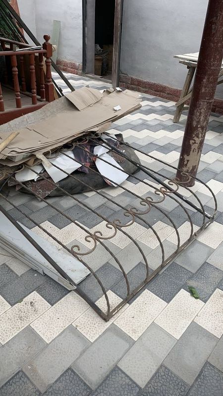 Забрр для дверей и окнам Забрр для дверей и окнам