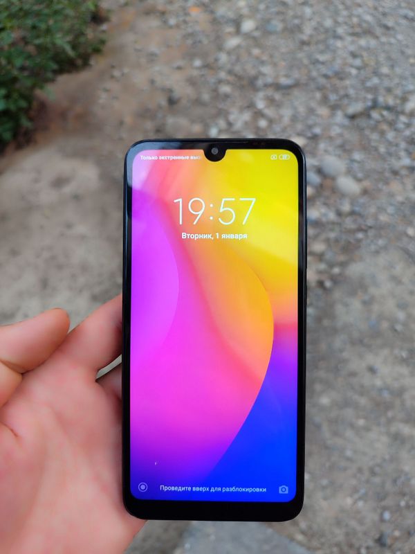 Telefon sotiladi