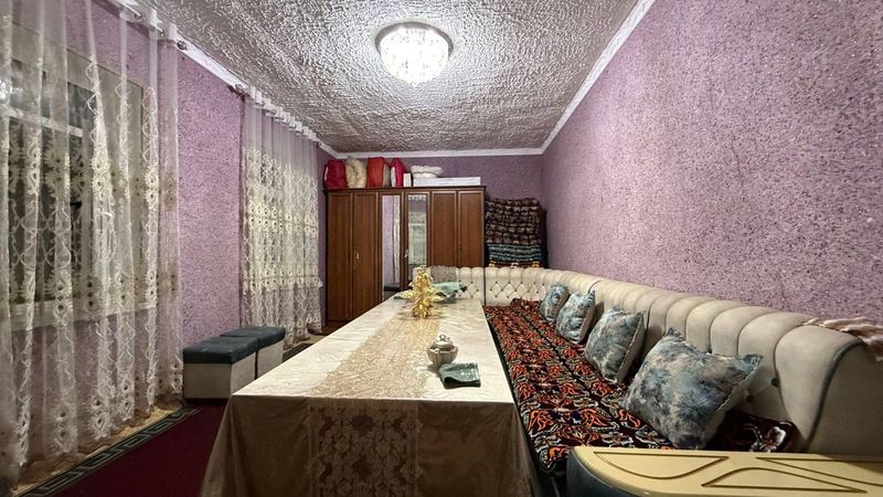 Ховли Сотилади 6 хана