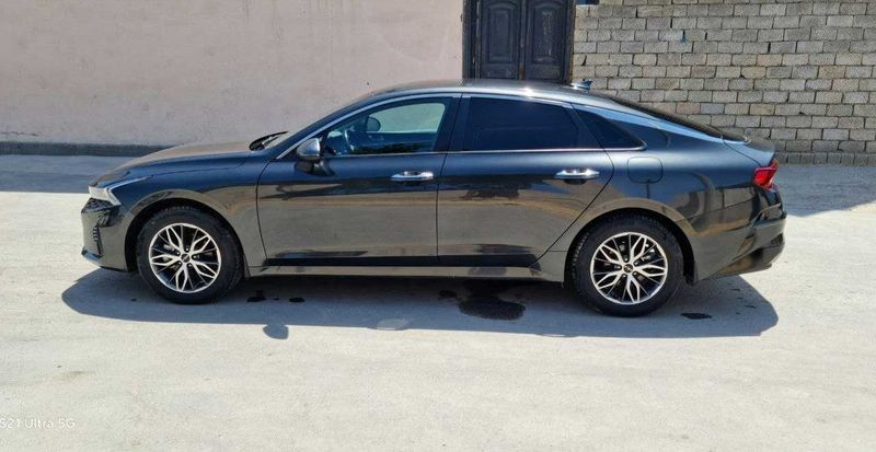 Продаю Автомобил KIA K5. PRESTIGE. Покупал с салона.