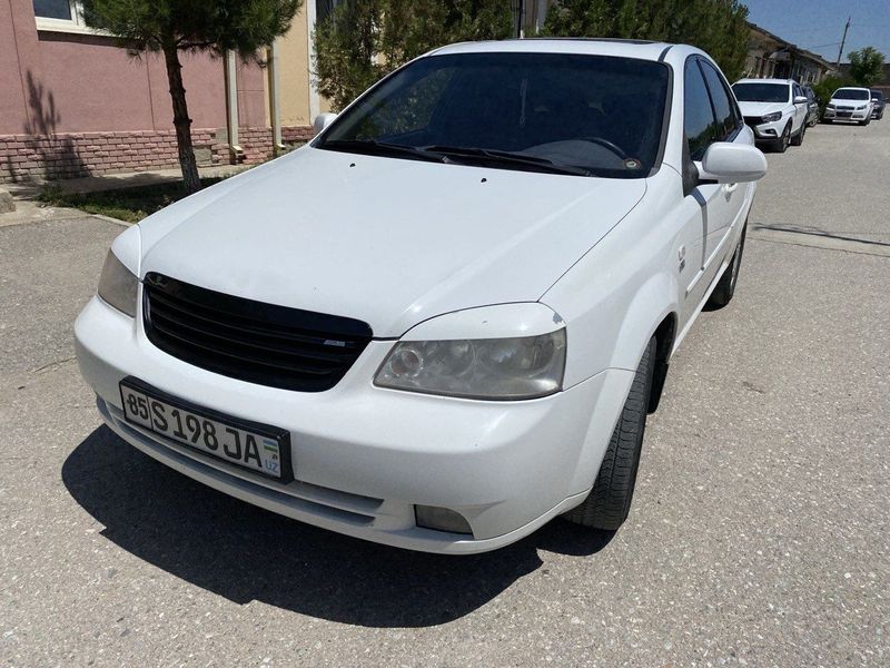 Lacetti 1.8 avtomat lyuks kanditsaner