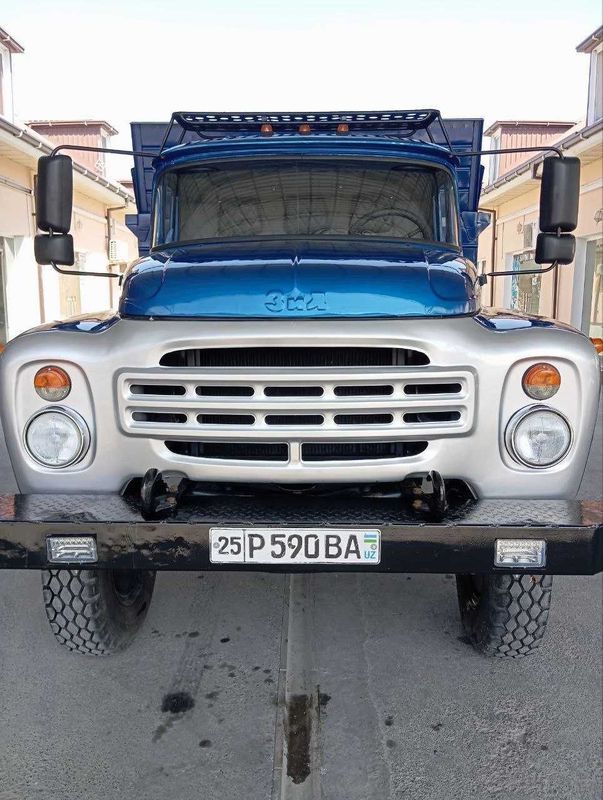 Zil 2025 yangi holatda Zil 2025 yangi holatda