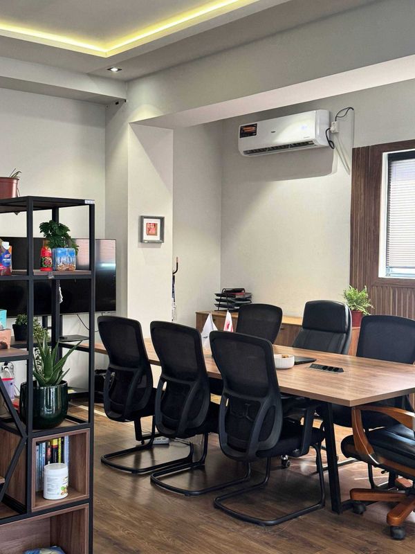 Сдается современный офис в БЦ "Паркентский" — 150 м², рядом с метро!