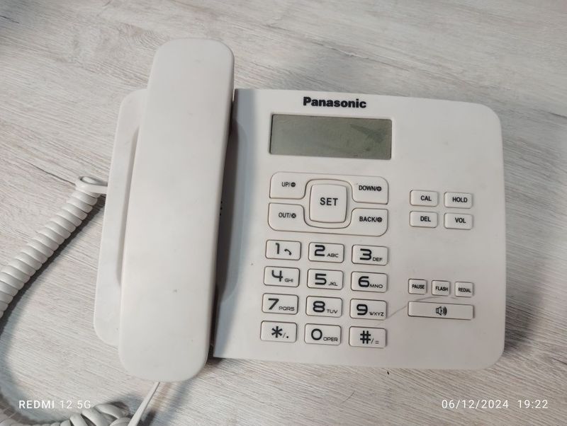 Домашний telefon panasonik Domashniy