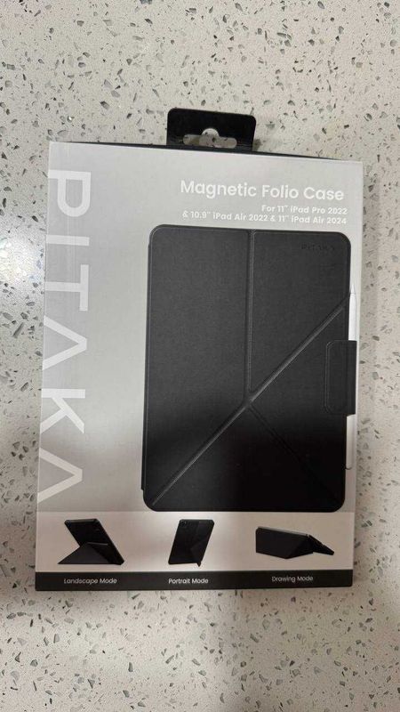 Продается оригинальный чехол Pitaka MagEZ Folio 2 для iPad Pro 11 Продается оригинальный чехол Pitaka MagEZ Folio 2 для iPad Pro 11