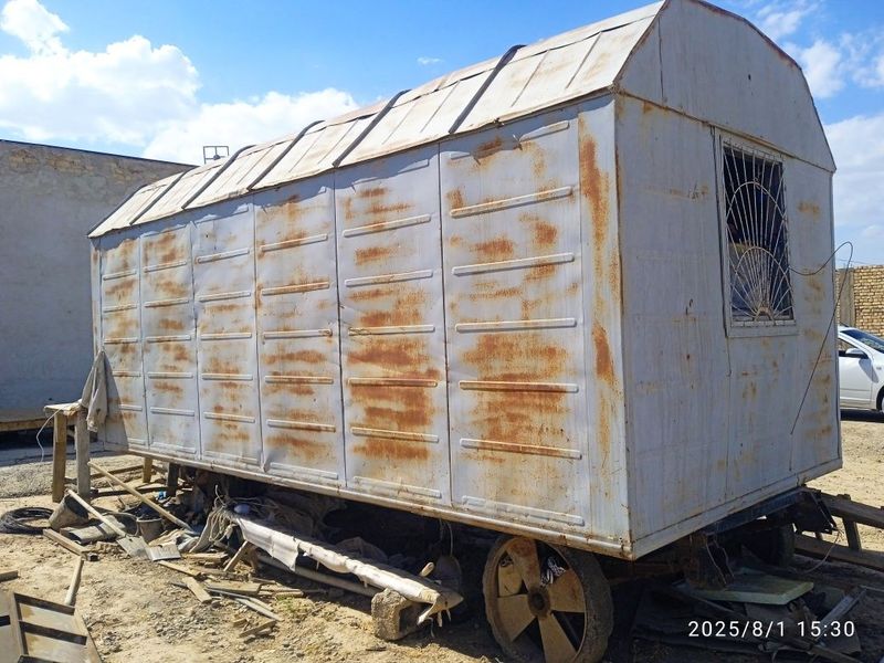 Vagon sotiladi holati a'lo 13 mln