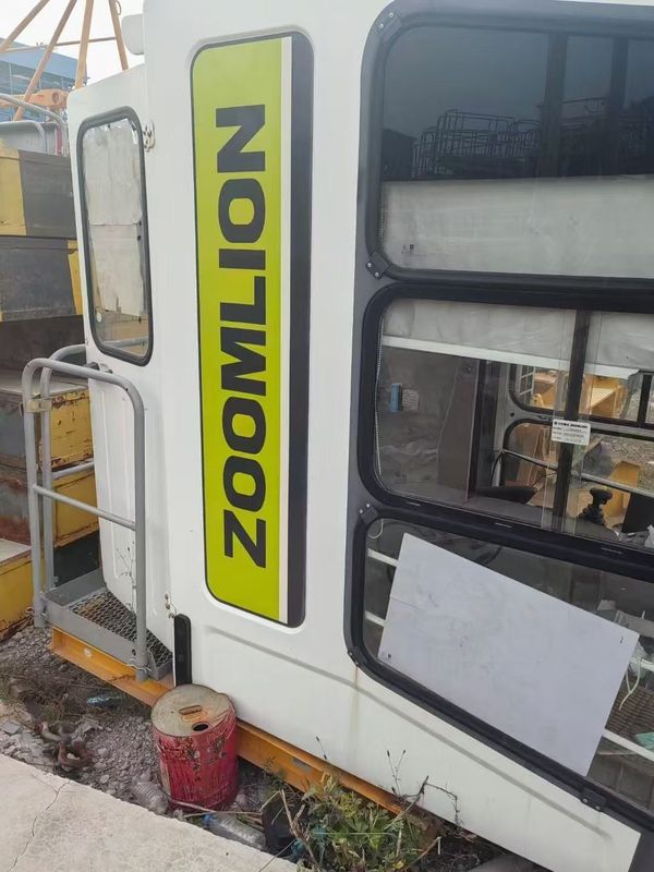 Minora kran zoomilon Minora kran zoomilon