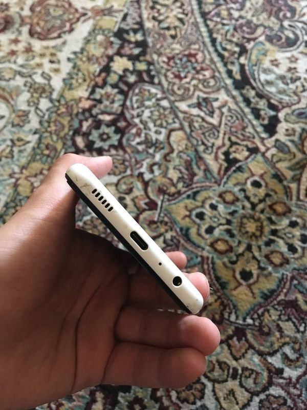 Samsung A13 sotiladi Samsung A13 sotiladi