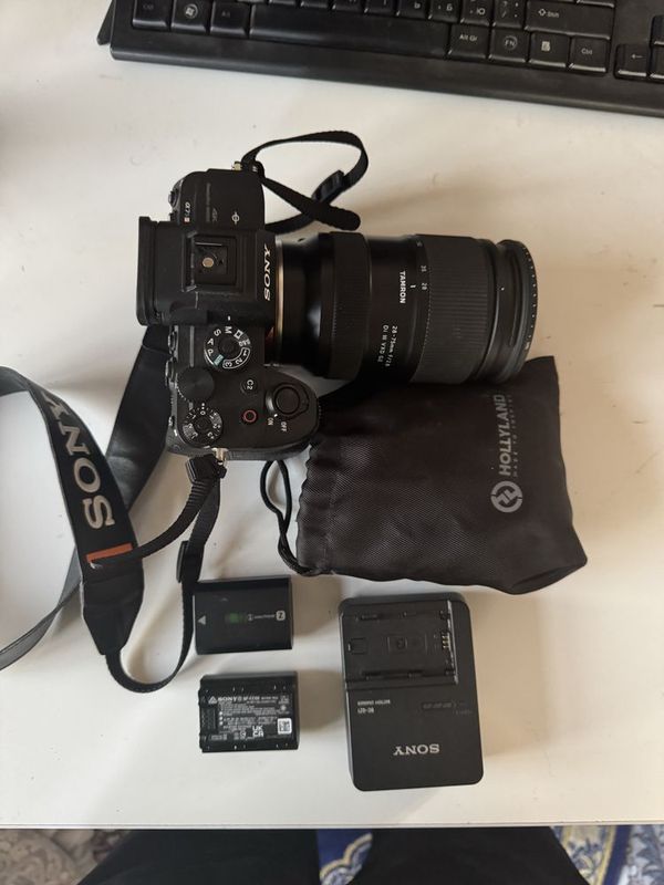 Sony A7SIII A7S3 Plus Tamron 28-75 f2.8 Sony A7SIII A7S3 Plus Tamron 28-75 f2.8