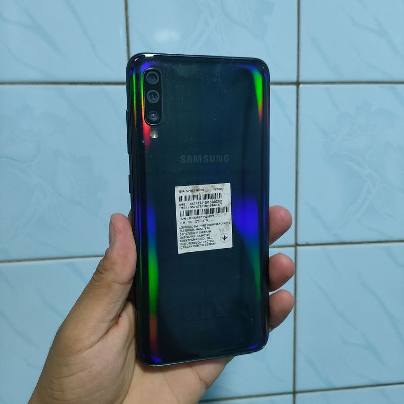 Samsung Gallaxy A70 sotiladi 128/6Gb Samsung Gallaxy A70 sotiladi 128/6Gb
