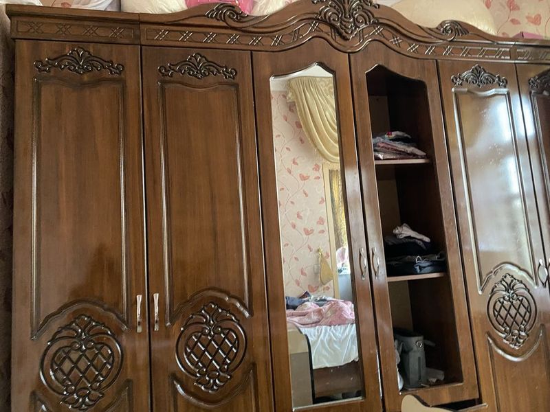 Спалний гарнитур