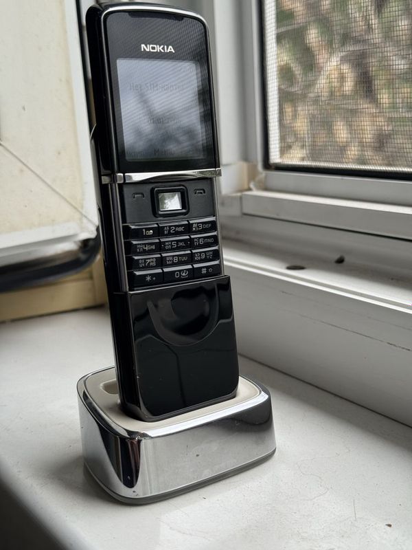 Nokia 8800 sirocco black имей есть