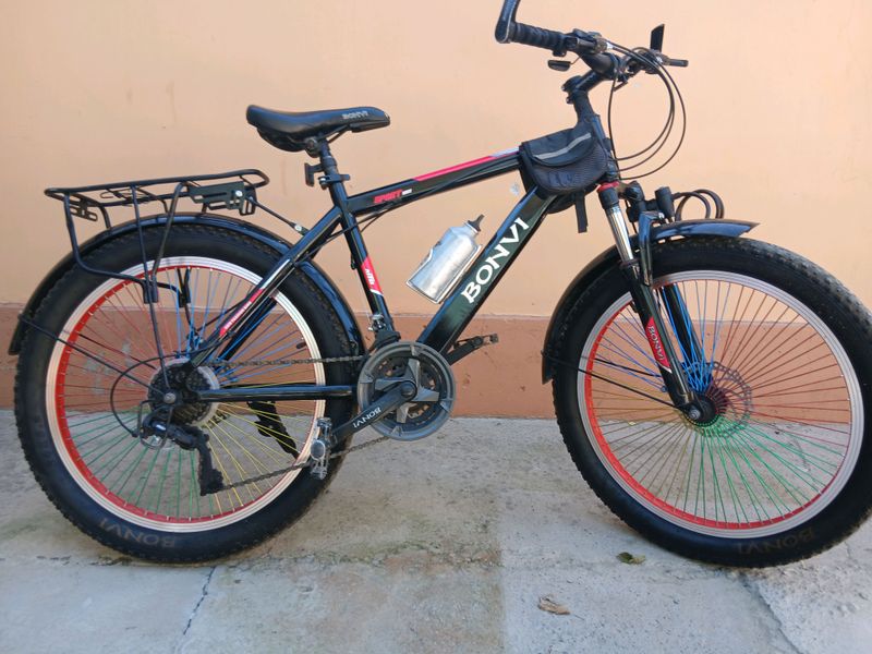 Velosiped bonvi 26 yangi kam haydalgan Velosiped bonvi 26 yangi kam haydalgan