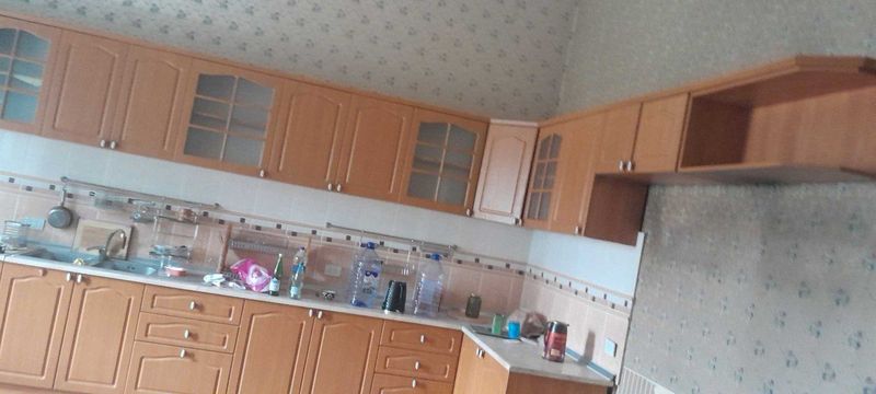 Продам кухонный гарнитур Продам кухонный гарнитур