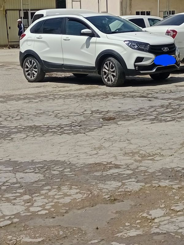 Lada xray cross 1.6 mator avtamat Lada xray cross 1.6 mator avtamat
