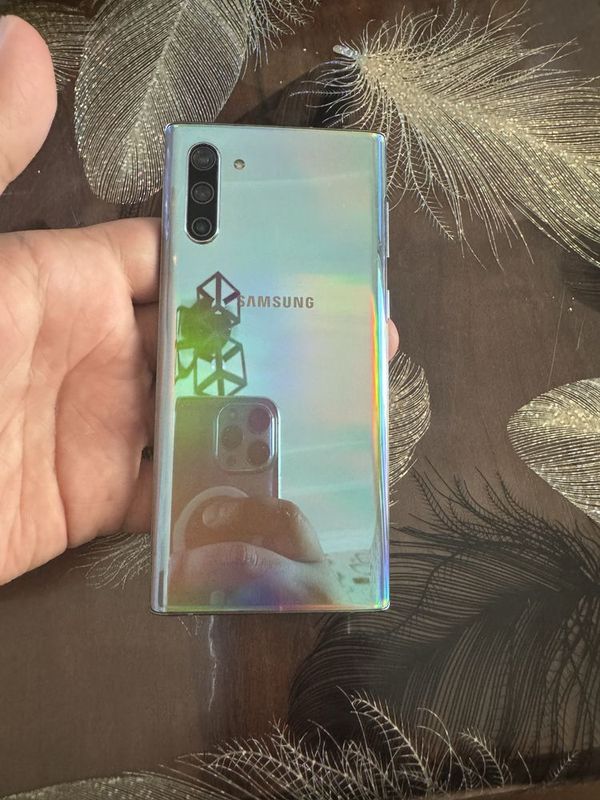 Galaxy Note10 5G ikranda palasa bor ishlashga halat bermdi Galaxy Note10 5G ikranda palasa bor ishlashga halat bermdi