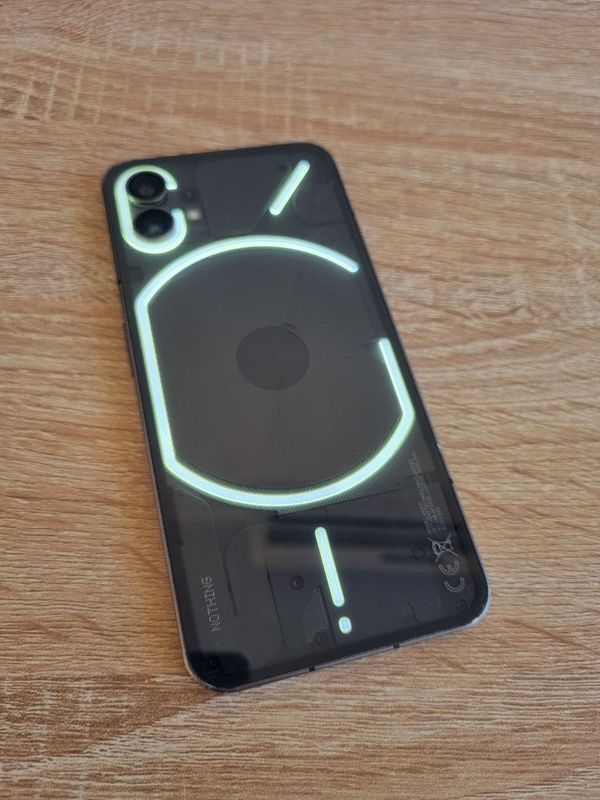 Nothing phone 1. Nothing phone 1.