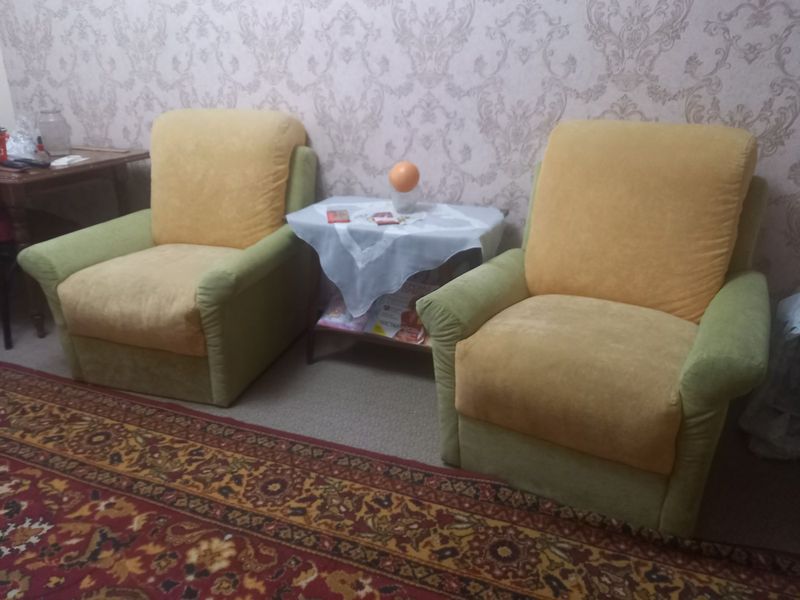 Продам диван, 2 кресла Продам диван, 2 кресла