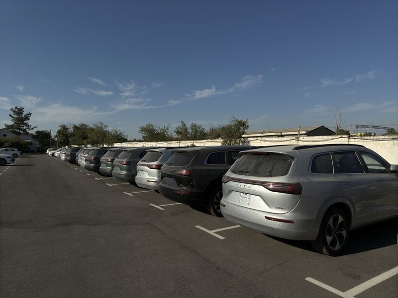 Aito M7 50 ta bor oʻzizga yoqani talab olasz