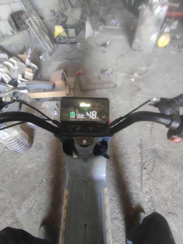 Skuter 9999 prabeg Skuter 9999 prabeg