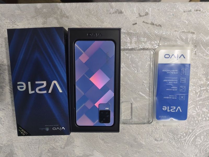 Vivo V21e 8+4/128 Vivo V21e 8+4/128