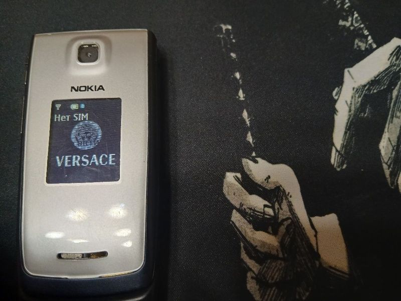 Assalom alekum telefon sotiladi Original Nokia 6555 Ligushka