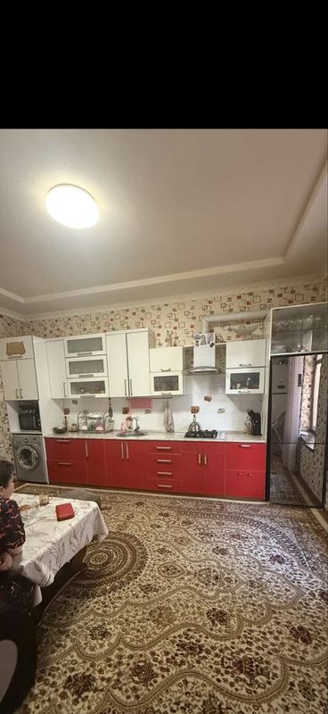Oshxona mebeli holati yangi Oshxona mebeli holati yangi