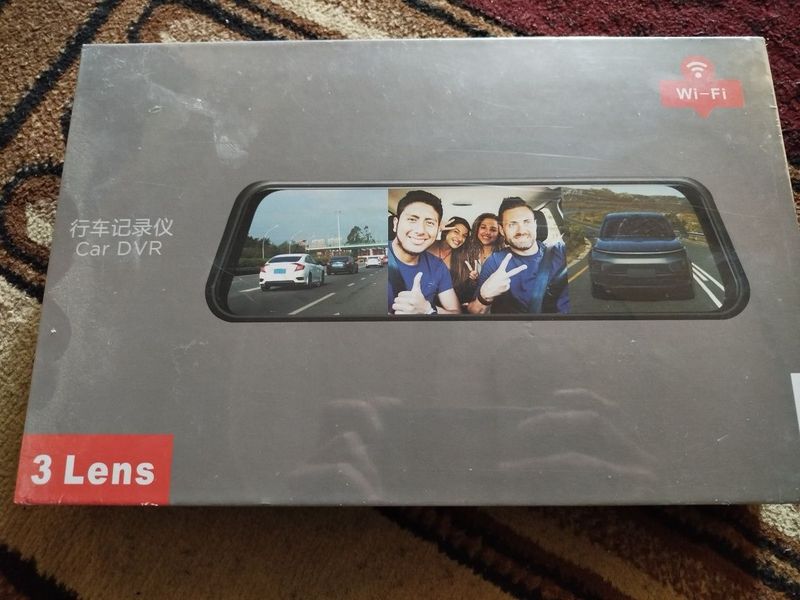 Video registrator Lenovo 3 Lens WiFi Video registrator Lenovo 3 Lens WiFi