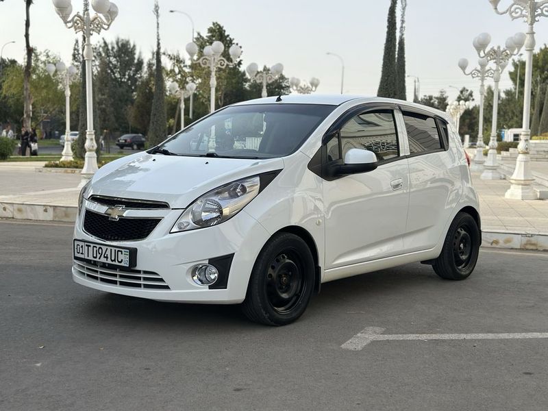 Spark sotiladi 2015 yil 110000 km tozza kiraska aftamat