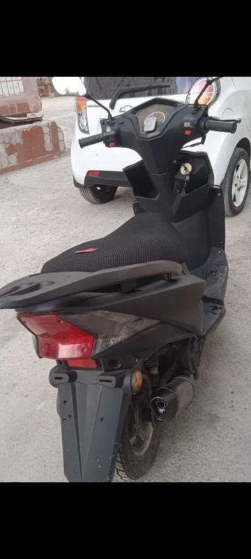 150 kub kavasaki Tezligi 140 tablo 100+ 2ta petnosi bor lkn bilinmay