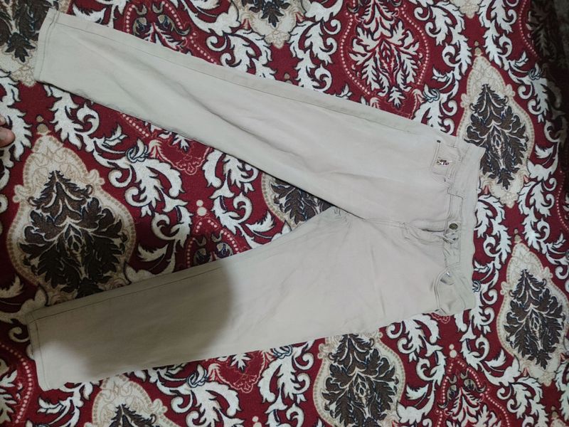 Razmeri 36 Xitoy ozimga katta ekan ancha Razmeri 36 Xitoy ozimga katta ekan ancha