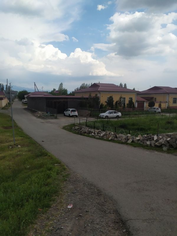 Arenda kotedj 4 honali 6 sotih hovli Arenda kotedj 4 honali 6 sotih hovli