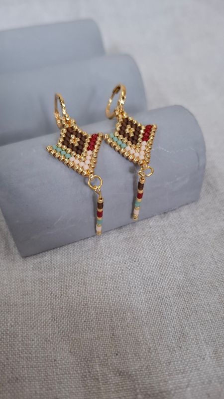 Серги из Японская бисера Серги из Японская бисера