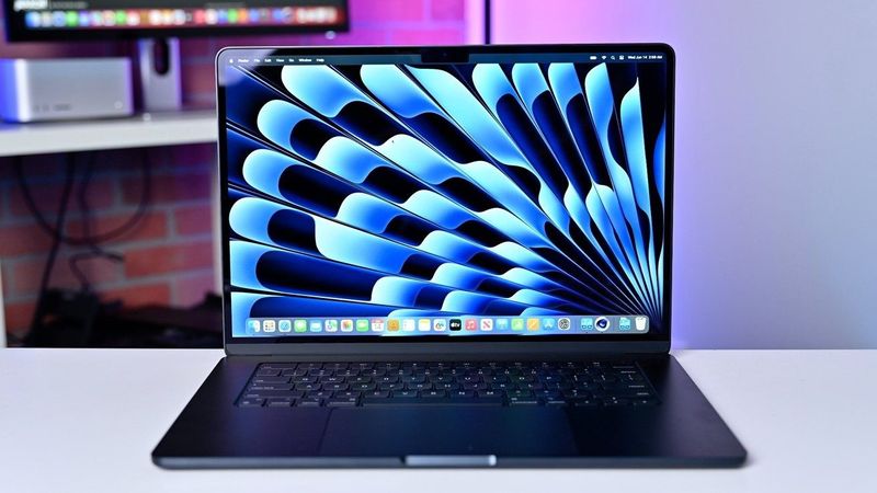 MacBook Air M4 16 ozu 256 ssd 13.6 RETINA New! 900$ 26 ta bor! ( eng MacBook Air M4 16 ozu 256 ssd 13.6 RETINA New! 900$ 26 ta bor! ( eng
