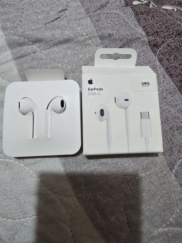 Продам Apple earpods type-c