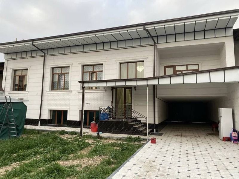 Продается дом Юнусабад зенит