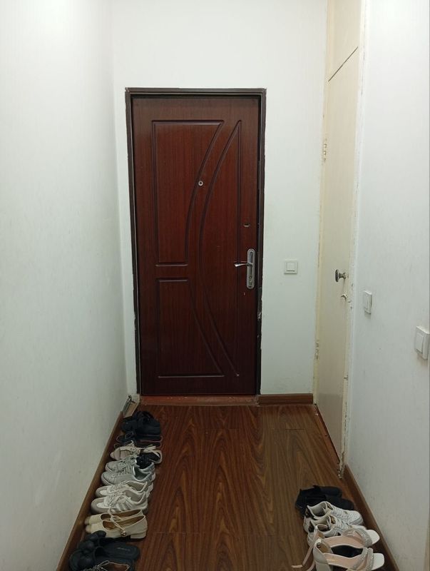 Arendaga QIZLAR qo'yiladi. Xozyayka va maklersiz! Arendaga QIZLAR qo'yiladi. Xozyayka va maklersiz!