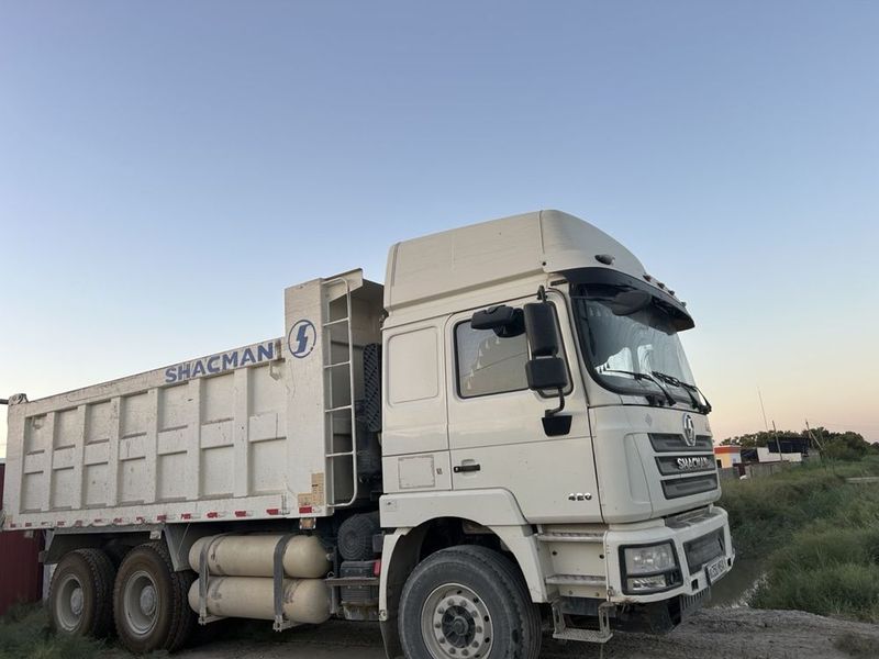 shacman F3000 . probeg 190 000.