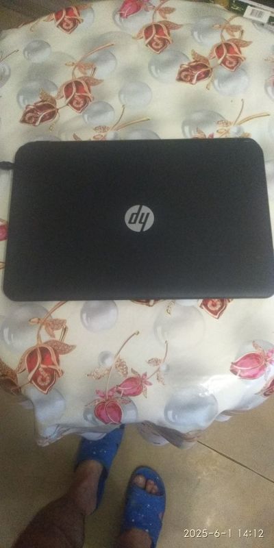 Ноутбук HP 250 G3 Ноутбук HP 250 G3