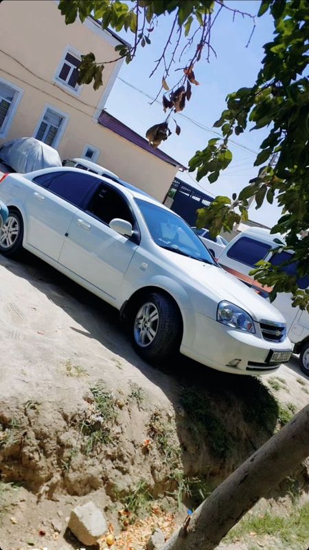lasetti 1.8 aftamat