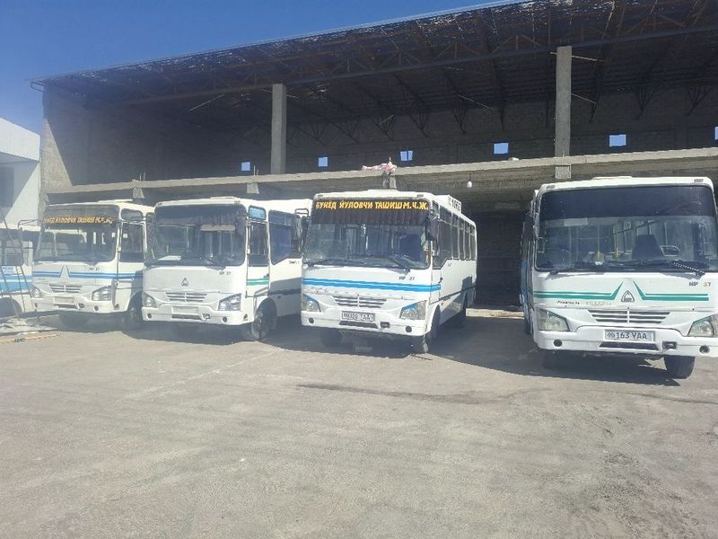 Avtobus sotiladi xolati zor. Yurib turgan. Metan Balon Avtobus sotiladi xolati zor. Yurib turgan. Metan Balon