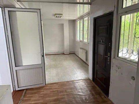 95м² 3 комнаты Абай корзинка 2я линия от дороги 95м² 3 комнаты Абай корзинка 2я линия от дороги