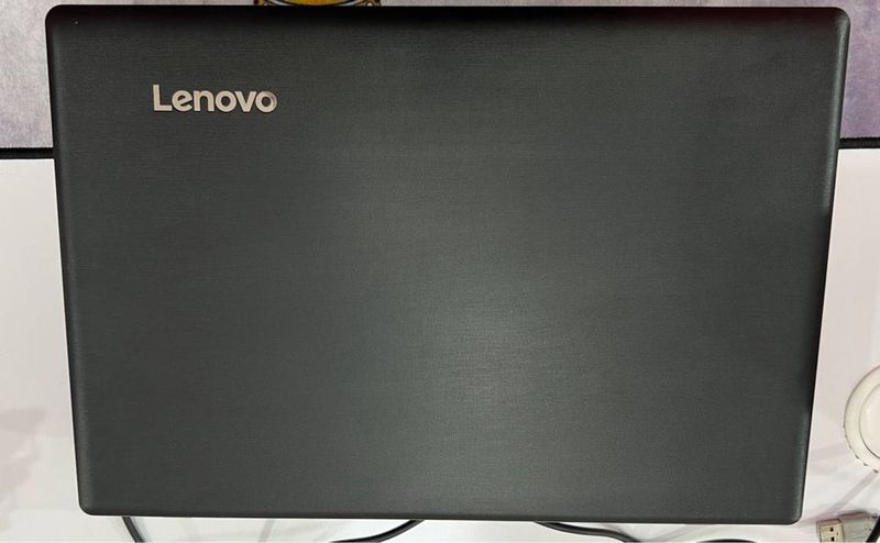 Lenova Notebook sotiladi! Lenova Notebook sotiladi!