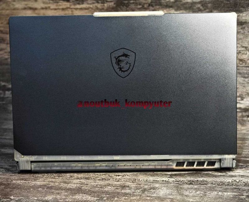 Мощный игровой Msi Cyborg 15 Мощный игровой Msi Cyborg 15