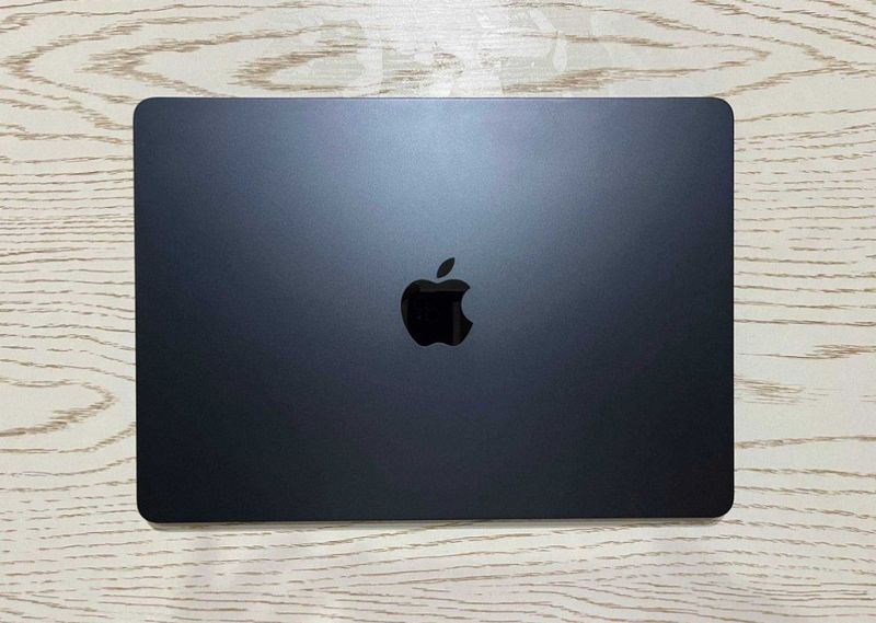 Macbook air m2 midnight